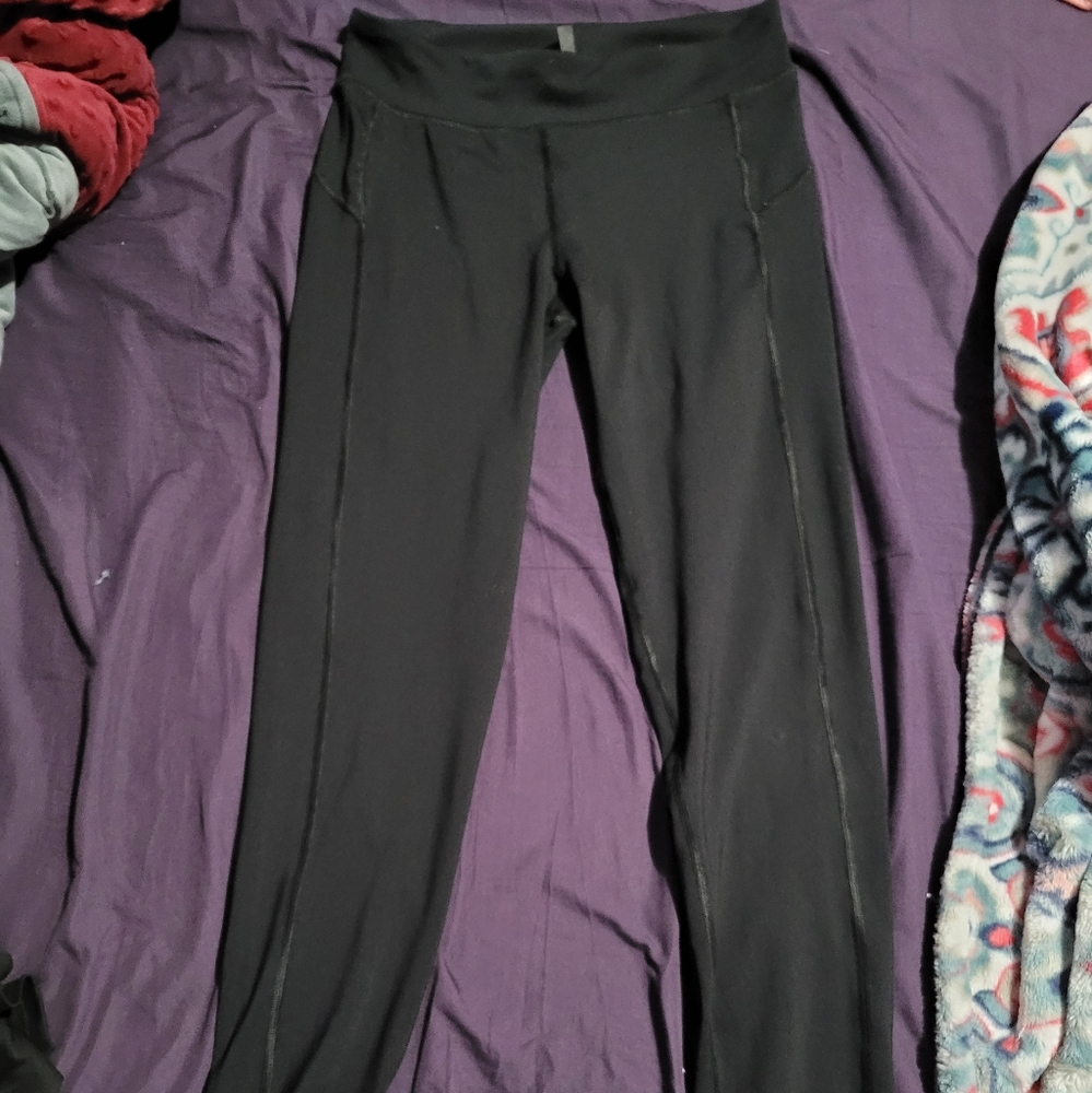 Black leggings